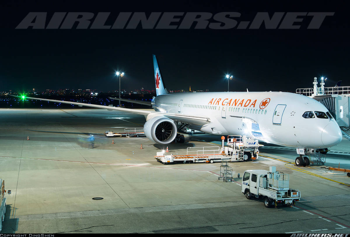 Air Canada Boeing 787-9 diverts to Heathrow